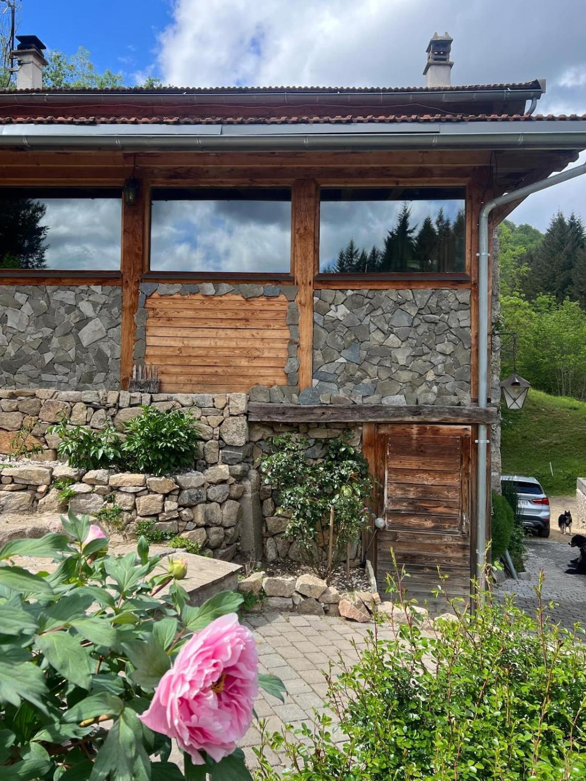Maison Pres De La Dolce Via Avec Bain Norvegien Saint-Cierge-sous-le-Cheylard Exterior photo